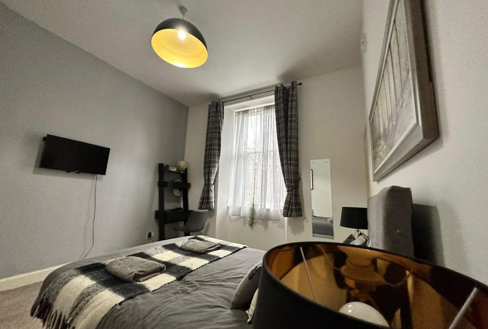 City Lights Apartment Edinburgh