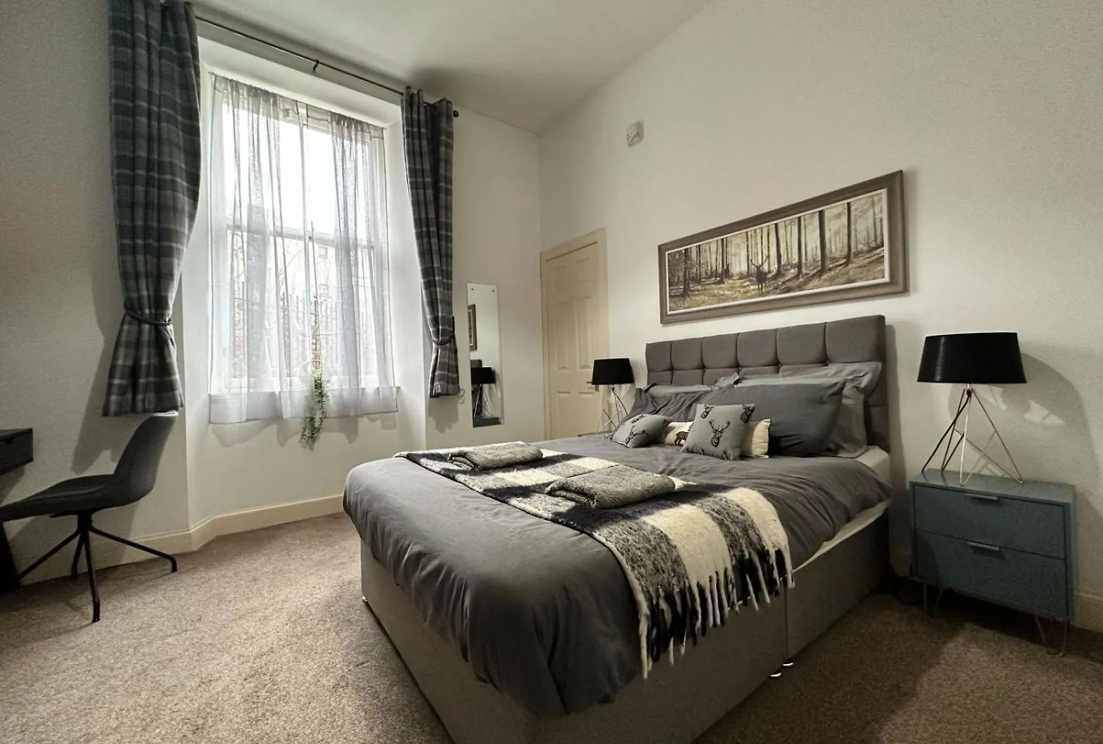 City Lights Apartment Edinburgh